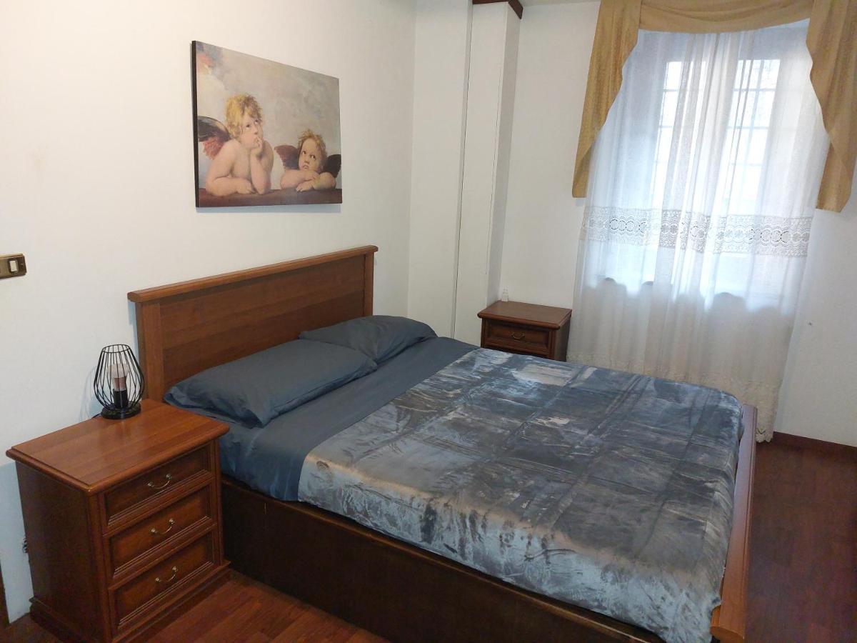 Casa Del Rustico, Indipendente Vista Sacra Con Dipinto Villa Caprie Екстериор снимка